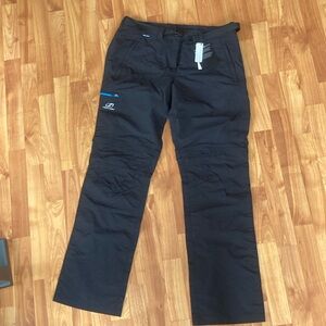 Hannah women’s size 14, hiking pants convertible